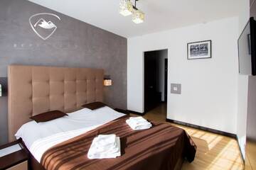 Фото номера Стандартный двухместный номер с 1 кроватью Отель Verhovel Hotel г. Верховина 4